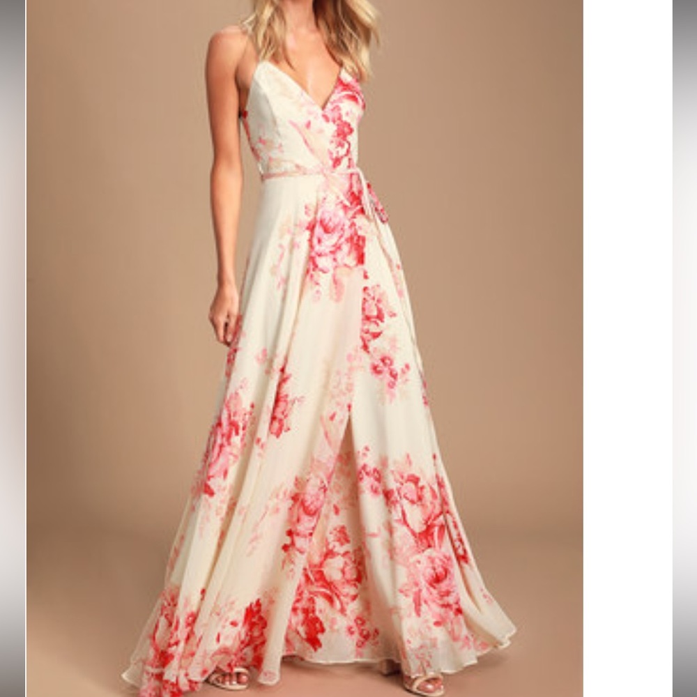 Lulu's Floral Maxi Dress in Cream and Pink